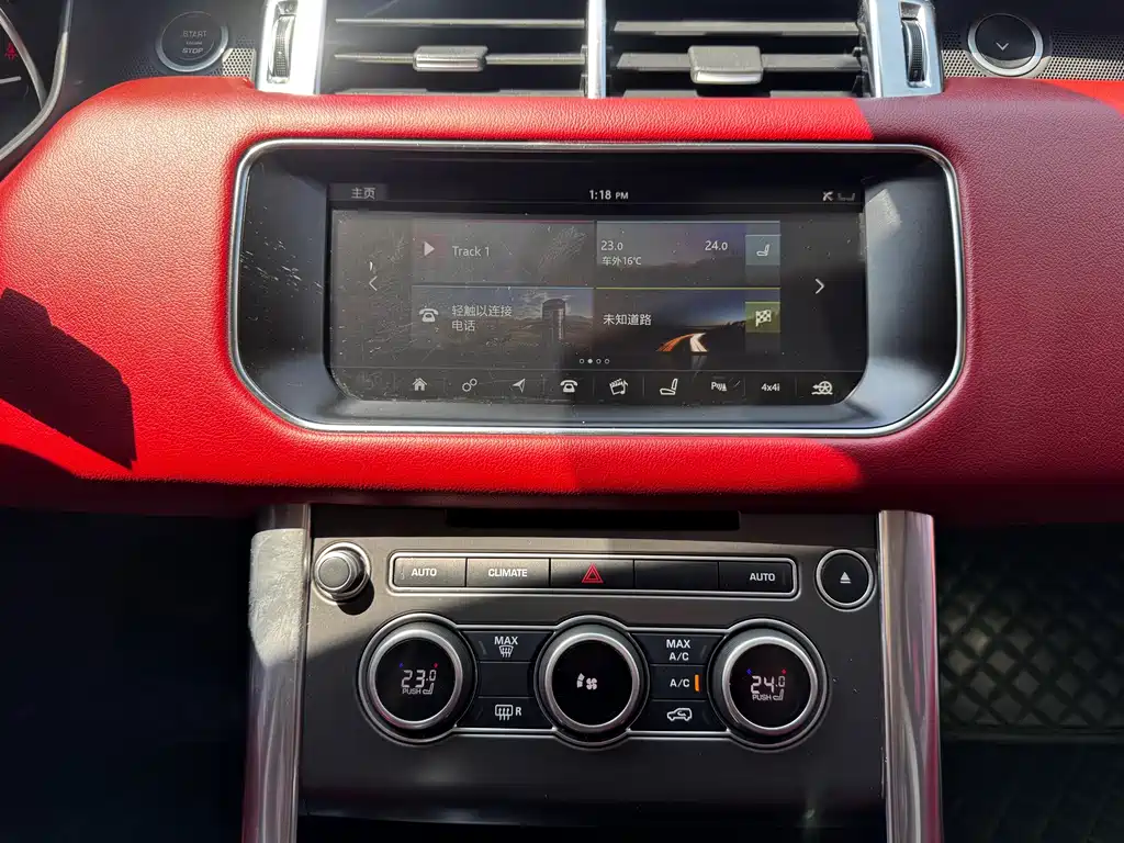 Land Rover Sport 2018 — фото 18