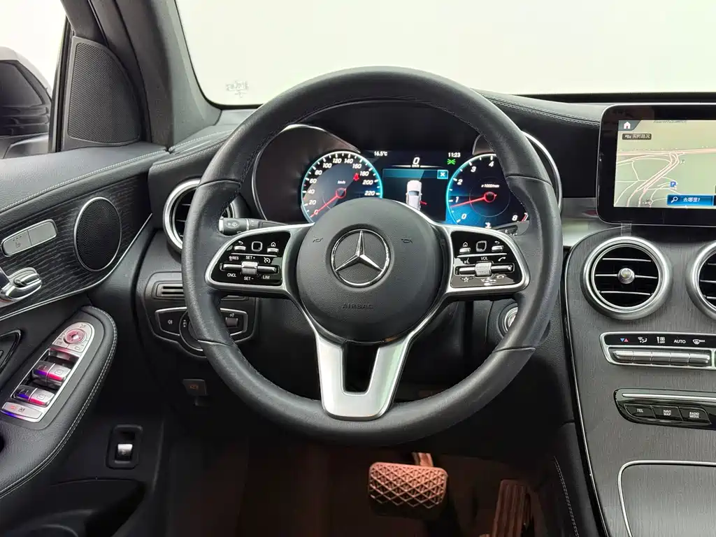 Mercedes-Benz GLC Coupe 2021 — фото 23