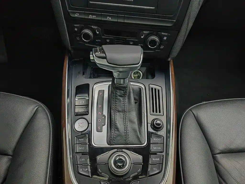 Audi Q5 2012 — фото 13