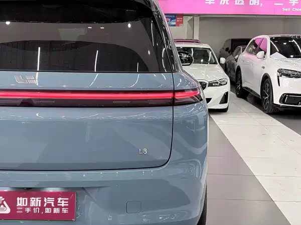 Li Auto L8 2023