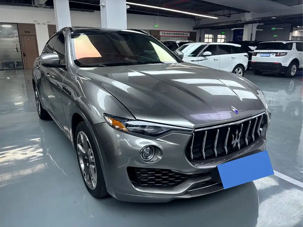 Maserati Levante 2017 — фото 5