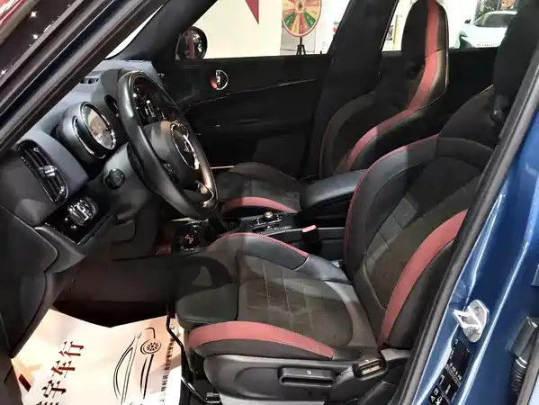 MINI Countryman 2018