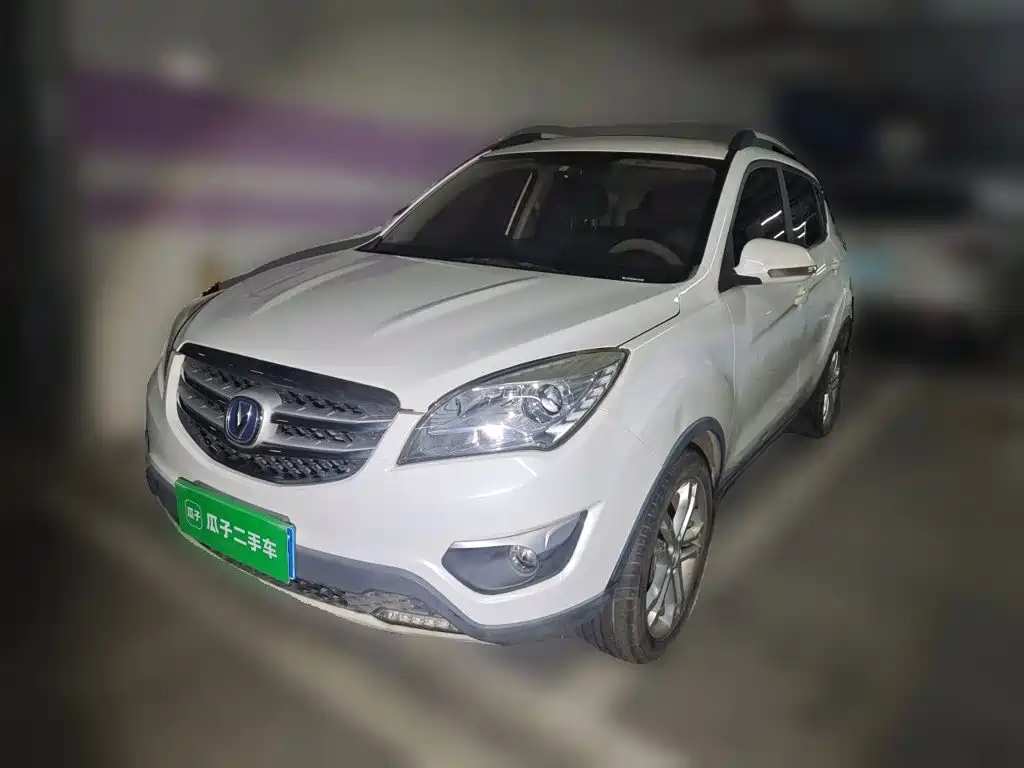 Changan CS35 2016 — фото 1