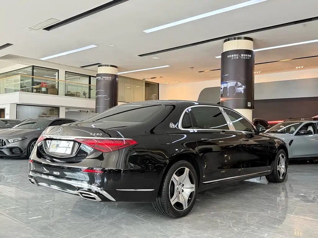 Mercedes-Benz Maybach S-Class 2026