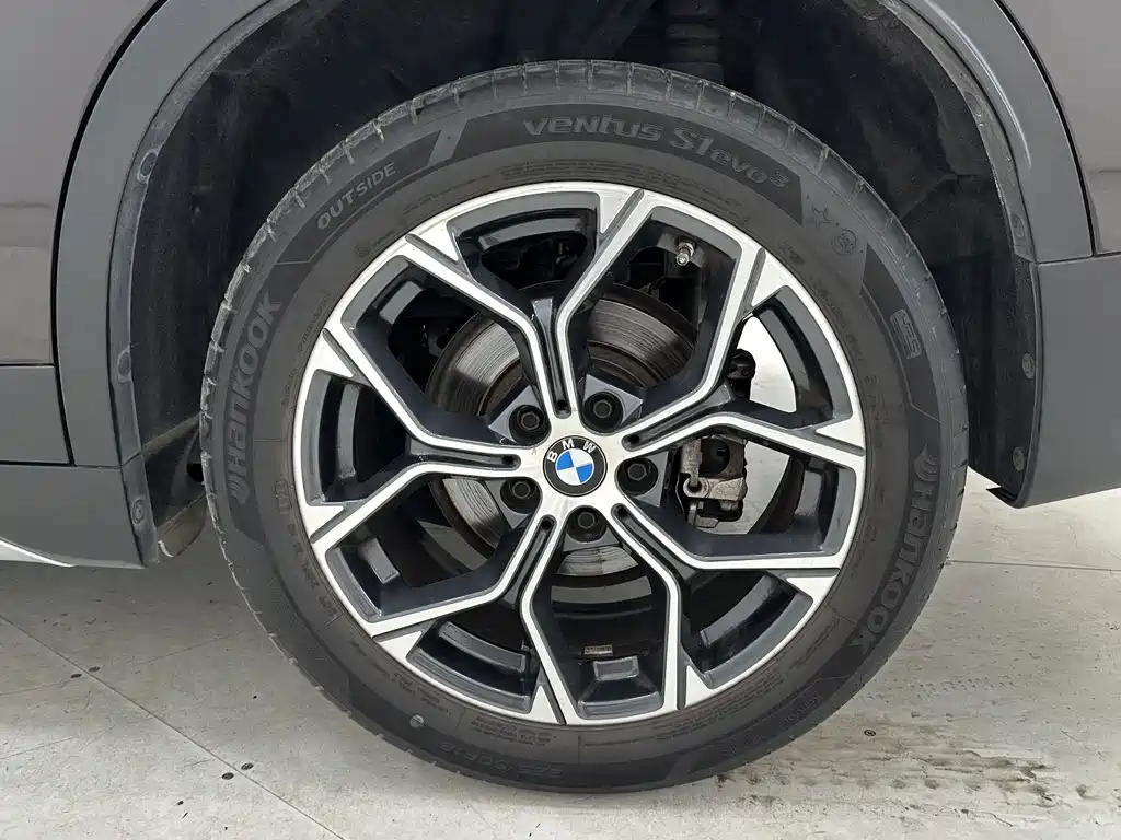 BMW X1 2022 — фото 17