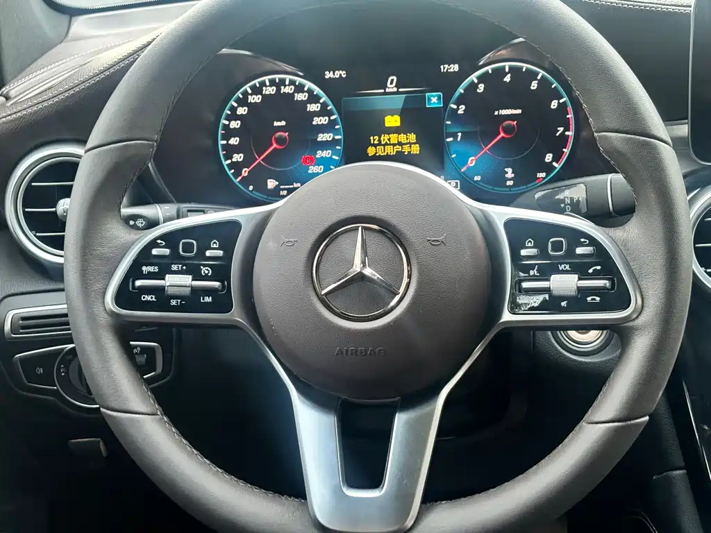 Mercedes-Benz GLC 2023 — фото 15
