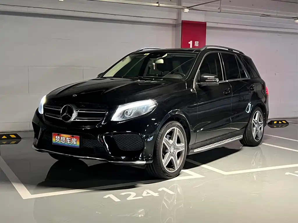 Mercedes-Benz GLE 2016