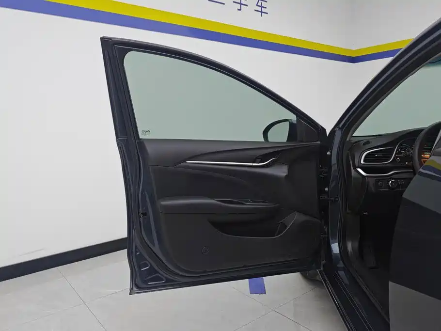 Buick Excelle 2021