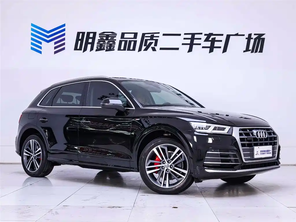 Audi Q5L 2020 — фото 5