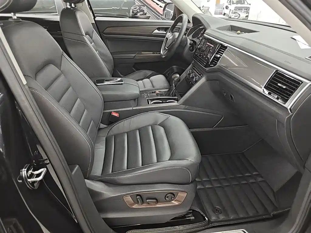 Volkswagen Teramont 2019 — фото 7