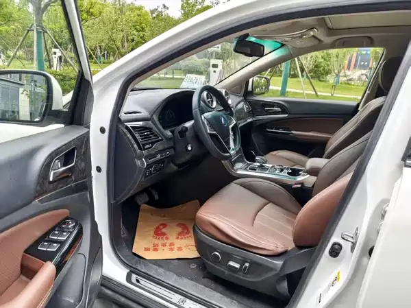 BYD Tang New Energy 2017