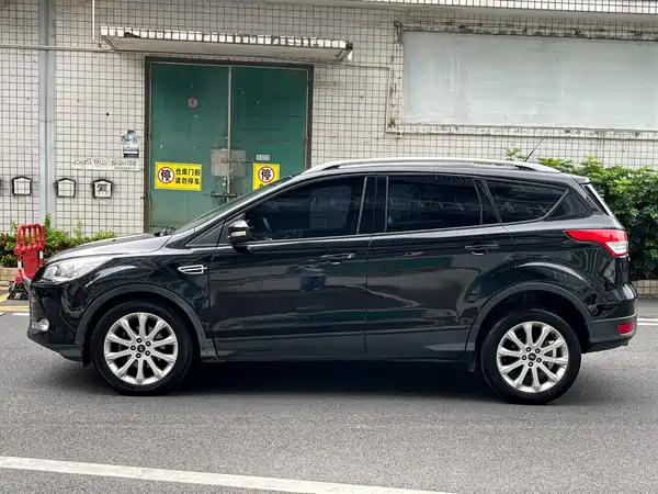 Ford Kuga 2013