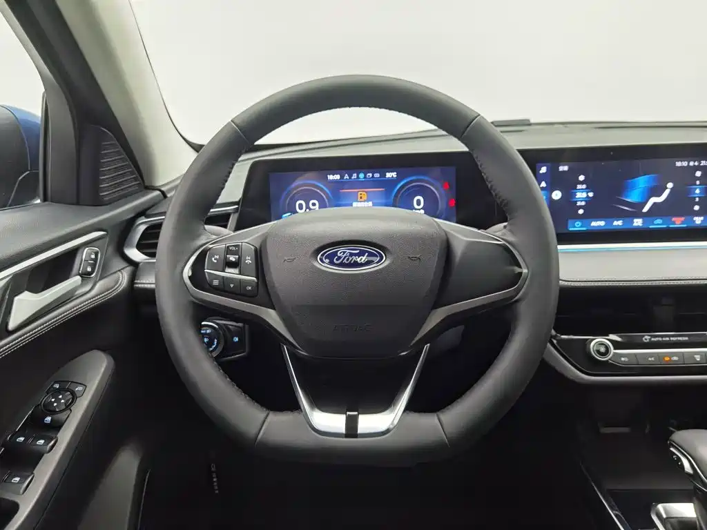 Ford Escort 2021 — фото 11