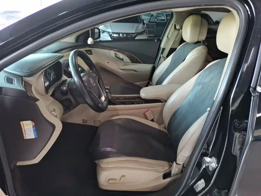 Buick LaCrosse 2015 — фото 15