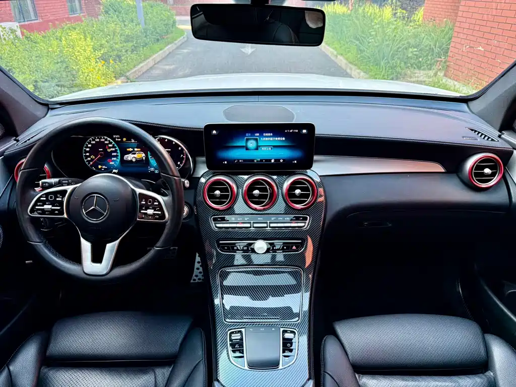 Mercedes-Benz GLC 2021 — фото 15