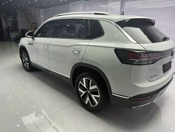 Volkswagen Tayron 2023