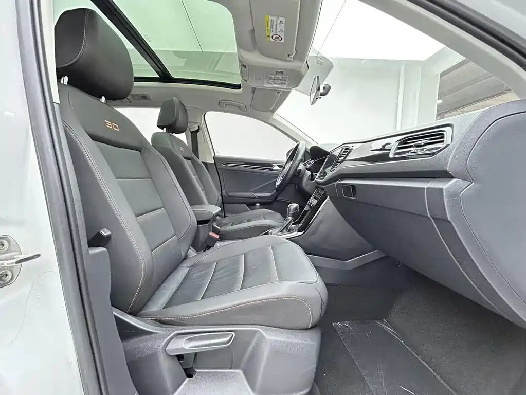 Volkswagen T-Roc 2022