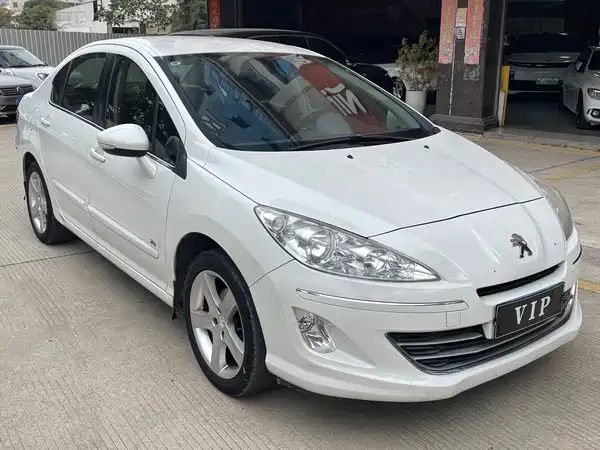 Peugeot 408 2013