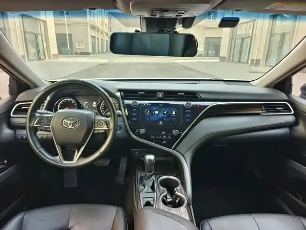 Toyota Camry 2020