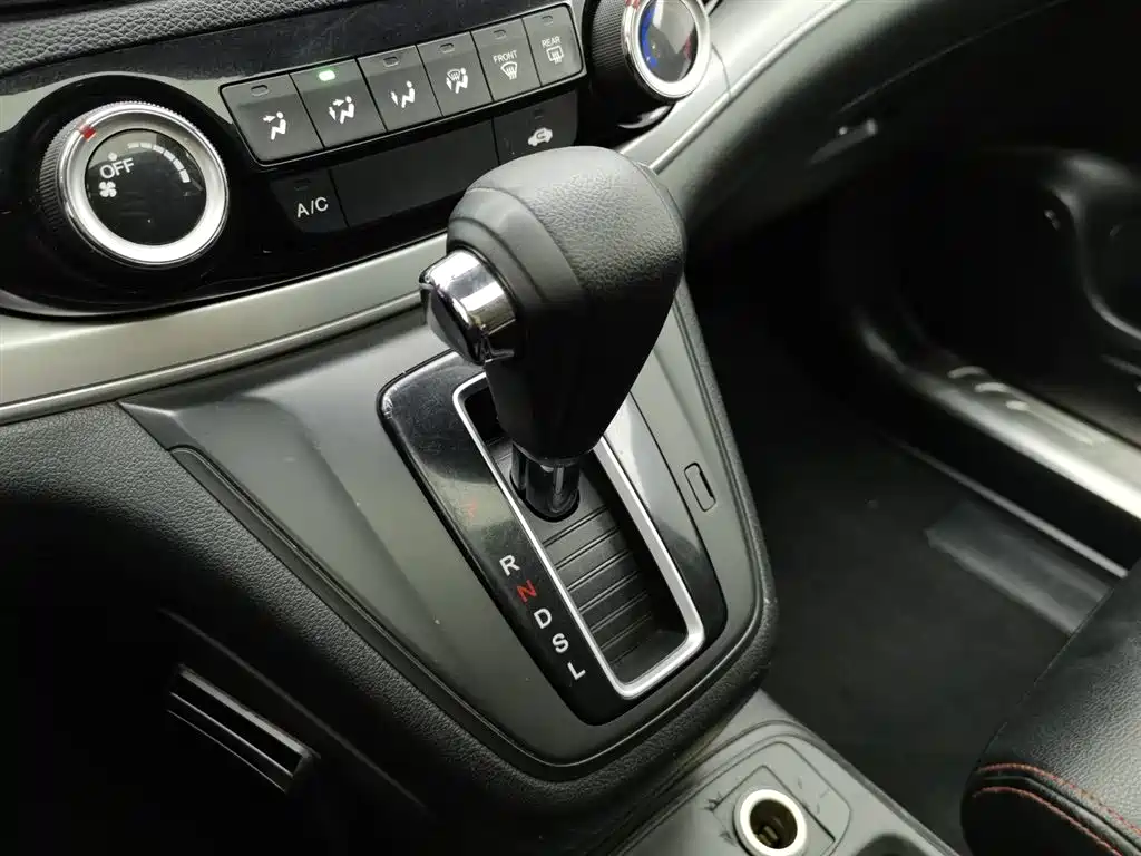 Honda CR-V 2017 — фото 13