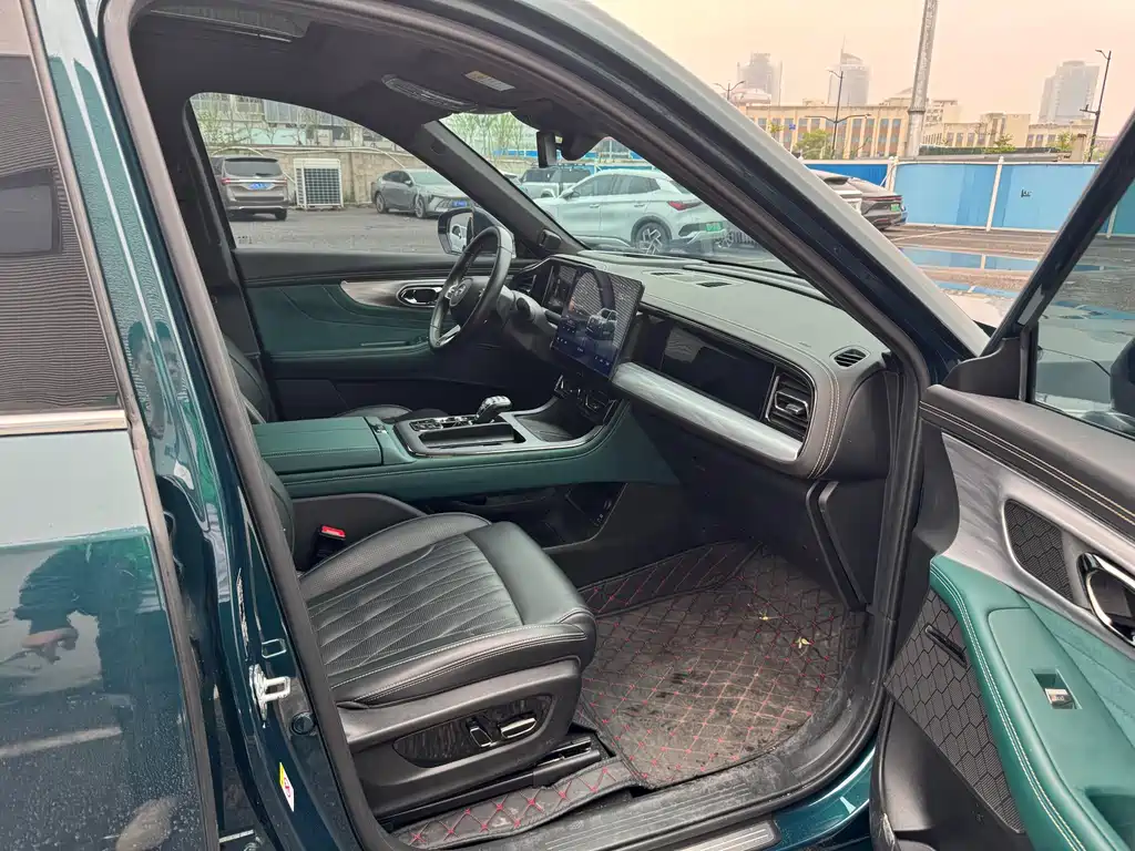 GAC Motor Trumpchi GS8 2022 — фото 10