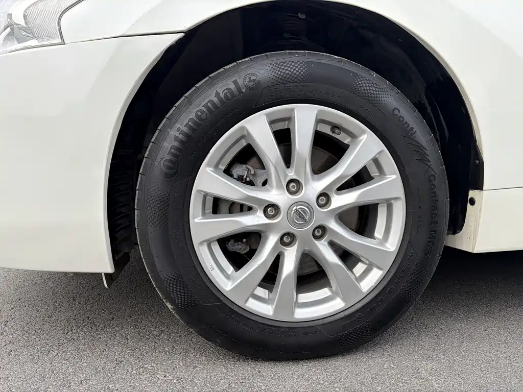Nissan Teana 2015