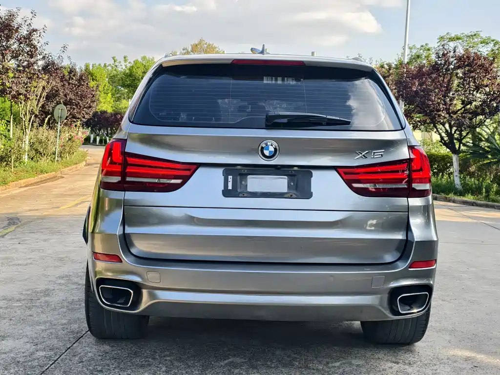 BMW X5 2018 — фото 8