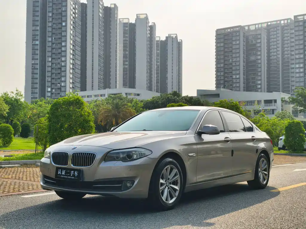 BMW 5 Series 2012