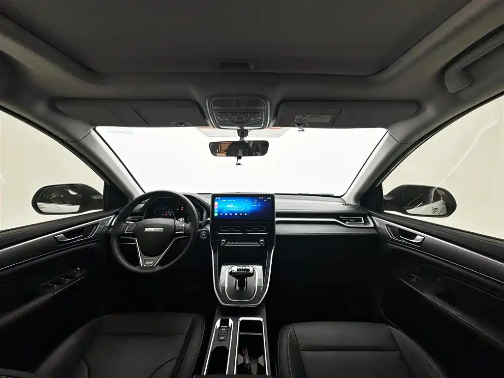 Haval M6 2023 — фото 10