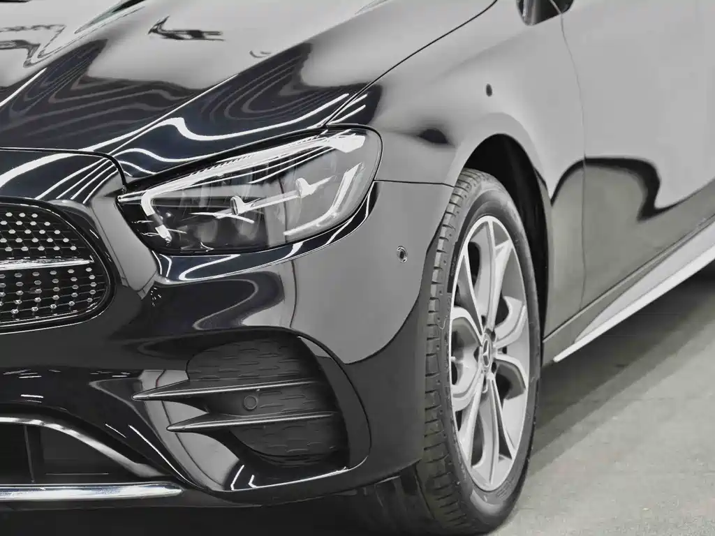 Mercedes-Benz E-Class 2021 — фото 11