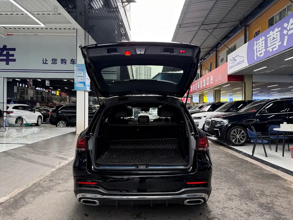 Mercedes-Benz GLC 2020 — фото 20
