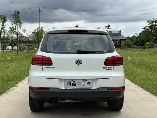 Volkswagen Tiguan 2014