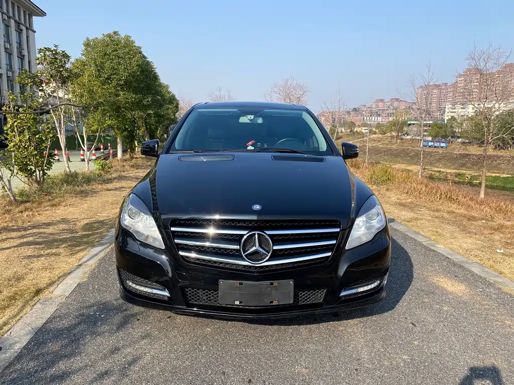 Mercedes-Benz R-Class 2017 — фото 2