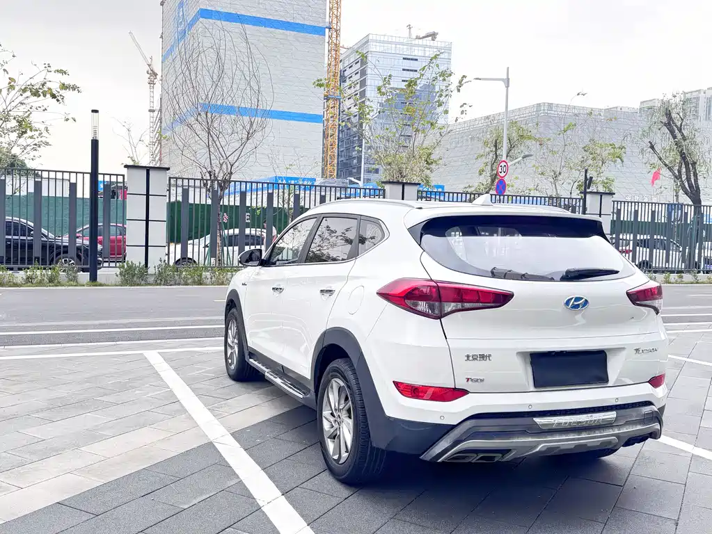 Hyundai Tucson 2016 — фото 7