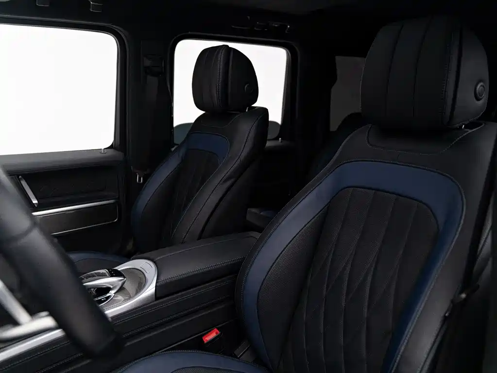 Mercedes-Benz G-Class 2023 — фото 10