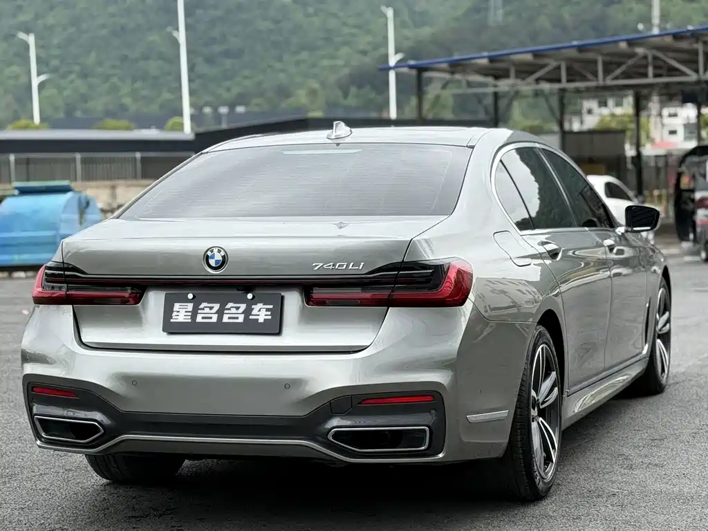 BMW 7 Series 2020 — фото 12
