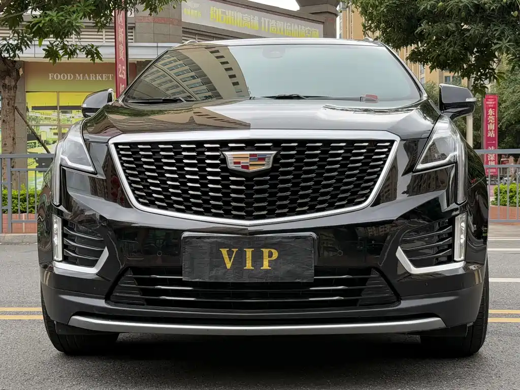 Cadillac XT5 2020 — фото 2