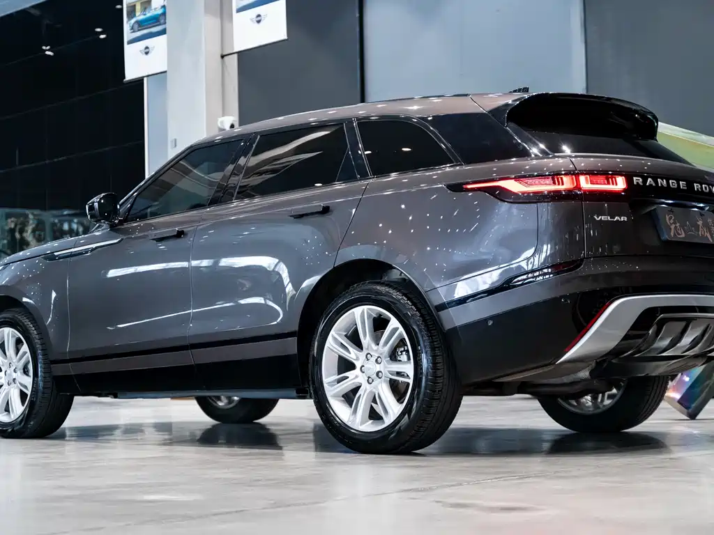 Land Rover Velar 2022 — фото 3
