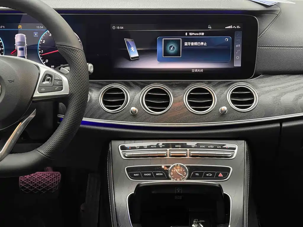 Mercedes-Benz E-Class 2017 — фото 8