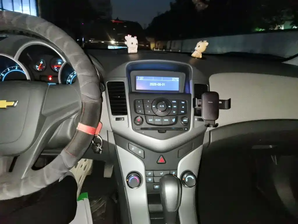 Chevrolet Cruze 2014 — фото 13