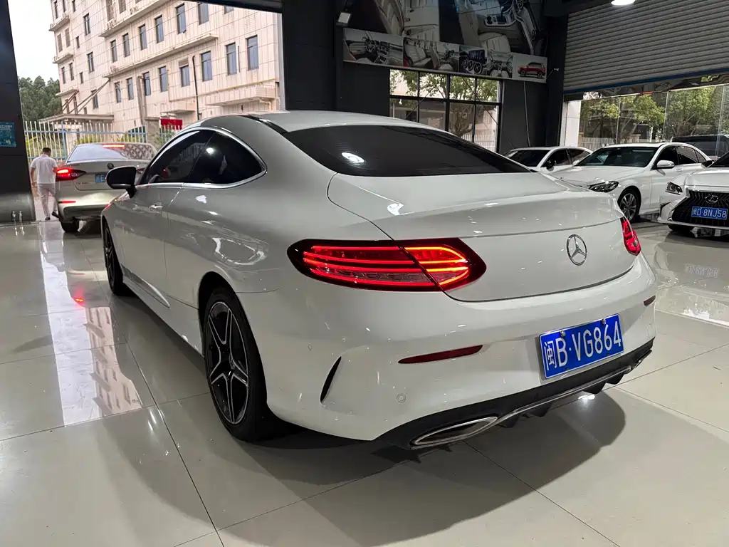 Mercedes-Benz C-Class 2020 — фото 9