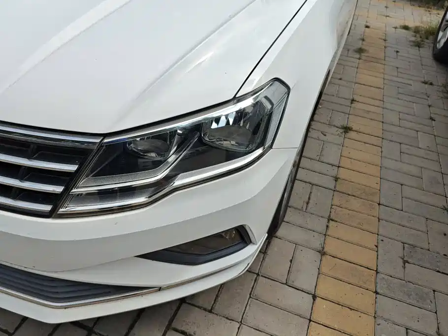 Volkswagen Jetta 2018