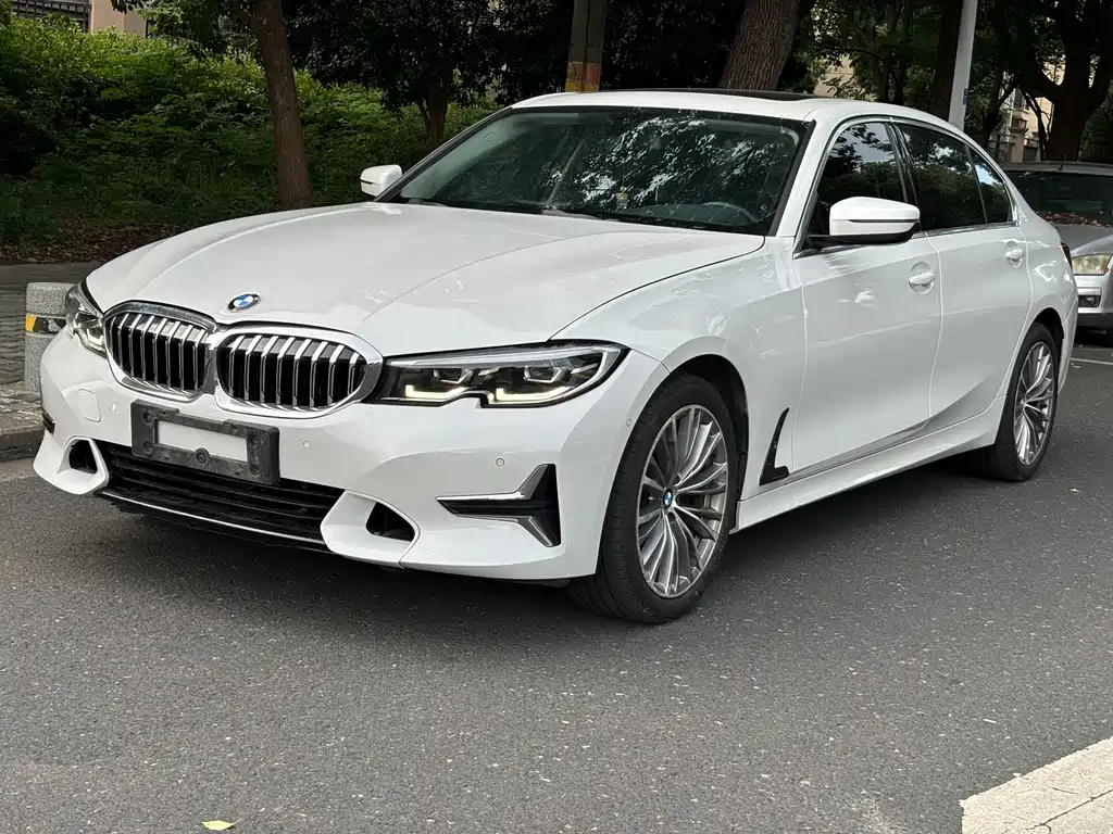 BMW 3 Series 2020