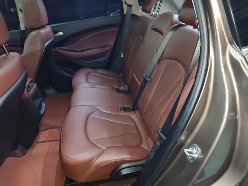 Buick Envision Plus 2019 — фото 17