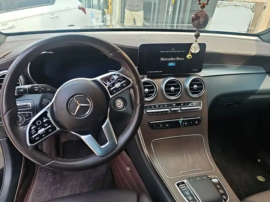 Mercedes-Benz GLC 2022 — фото 12