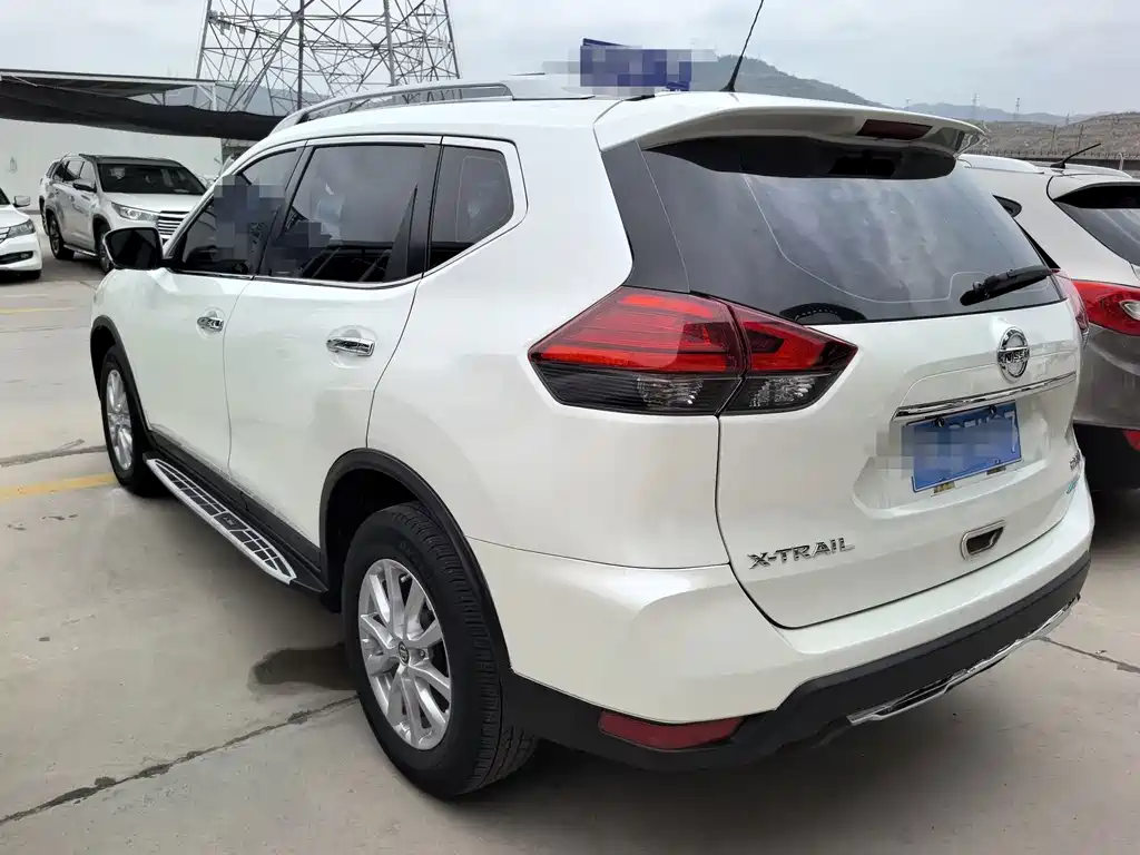 Nissan X-Trail 2017 — фото 4