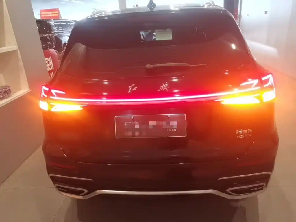 Hongqi HS5 2023