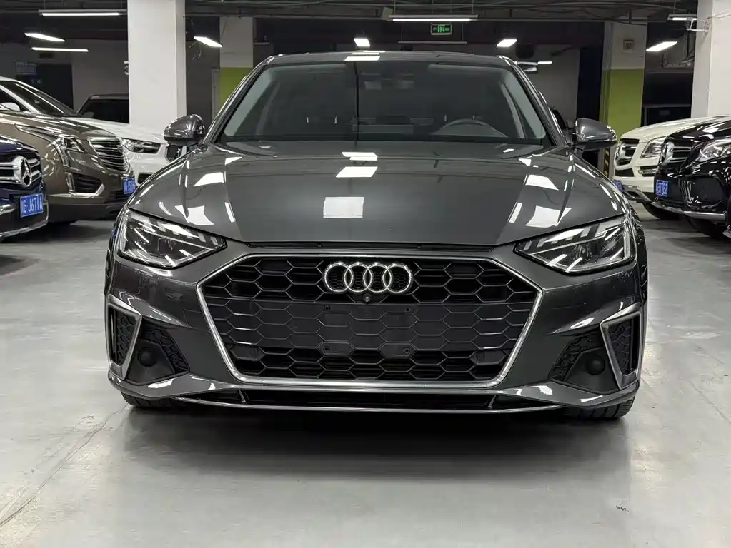 Audi A4L 2021 — фото 2