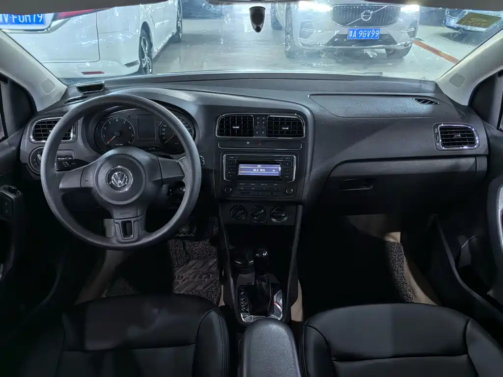 Volkswagen Polo 2013