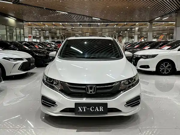 Honda Jade 2017